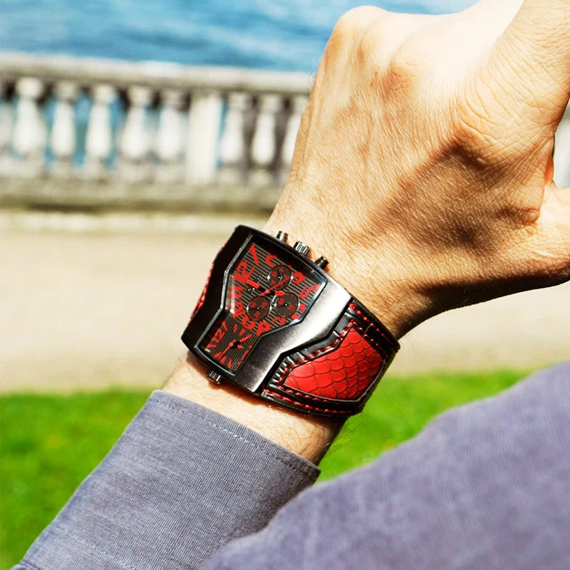 Oulm Military Watch